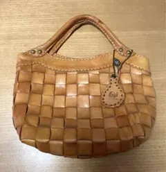 ロビタ ROBITA ハンドバッグ トート チャーム付き　レザー　本革　編み込み