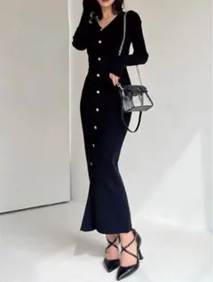 新品未使用 【 RESEXXY 】ゴールドボタンタイトニットワンピース 完売品