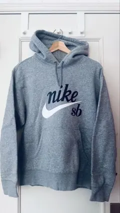 Nike SB フード付きパーカー Sサイズ グレー
