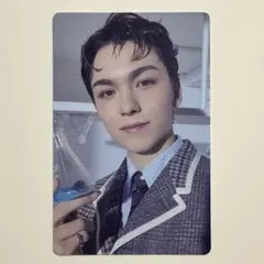 SEVENTEEN VERNON 17 IS RIGHT HERE バーノン