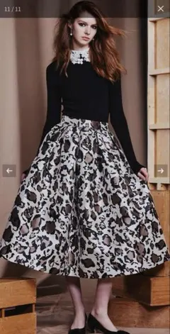 ダブルスタンダードクロージング　ジャガードスカート36