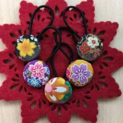 琉球　紅型調　沖縄　花柄 　和柄　くるみボタン ヘアゴム22mm5個セット（1）