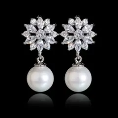 ジルコニア　パール　イヤリング　ピアス　パーティー　結婚式　ウェディング