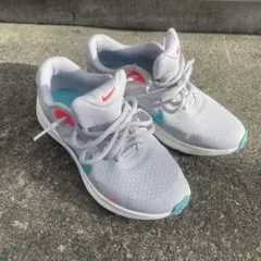Nike ランニングシューズ グレー/ターコイズ/レッド