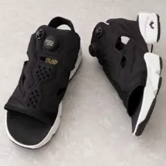 【美品】Reebok インスタポンプフューリー サンダル ブラック 24cmのサムネイル