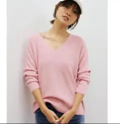 Vネック畦編みニット