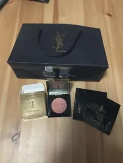 Yves Saint Laurent シークインクラッシュ ピンク