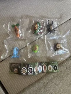 こびとづかんおすわりマスコット5カプセルトイ フィギュアセット 6体セット