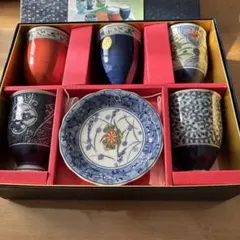 特選有田焼 フリーカップセット 6個と小皿 ケース付き