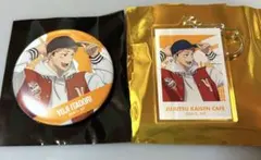 呪術廻戦カフェ 2024 虎杖悠仁 缶バッジ アクリルキーホルダー