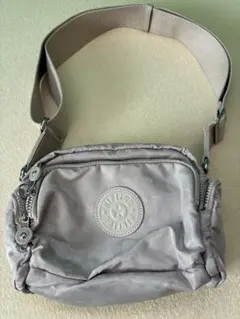 キプリング　ショルダーバッグ
