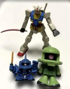 ガンダム フィギュアセット　カプセルトイ　ガチャ　レトロ