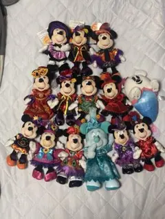 最終値下げ！ディズニー　ミニー　ハロウィン　ぬいぐるみバッジ