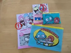 サンリオキャラクターズ　ファスナーケース&フラットポーチ2個セット　ハンギョドン