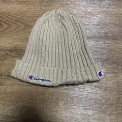 Champion ベージュ ニット帽