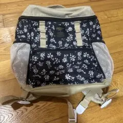 フタフタ futafuta BLACK CLOSET 花柄リュック 遠足 保育園のサムネイル