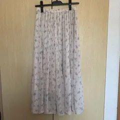 新品未使用！イング　ロングスカート花柄