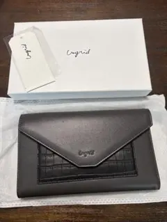 Ungrid 財布のサムネイル