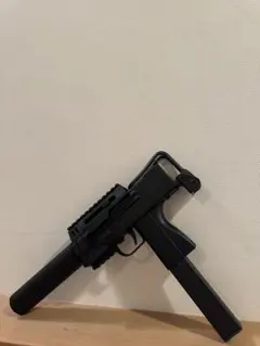 MAC11 サブマシンガン サイレンサー付きBB弾付き - メルカリ