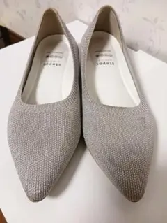 steppi シルバー ポインテッドトゥ フラットシューズ
