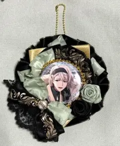 痛ロゼット　ロゼット　グリーン　緑　金　黒　あんスタ　アイナナ