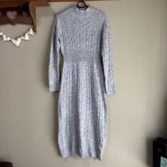 グレー ケーブル編み ニットワンピース 長袖
