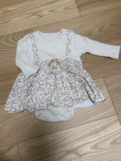 petit mineフラワー柄ロンパース・カバーオール