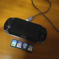 SONY PS Vita 本体+ソフト4本 ジャンク品