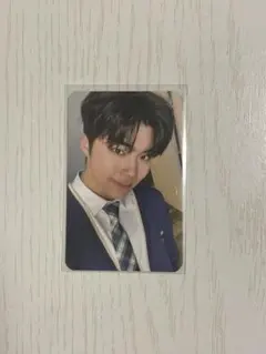 ZB1 サイン入りカード SKOOLLOOKS