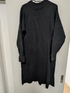 【ユニクロ】 ニットワンピース