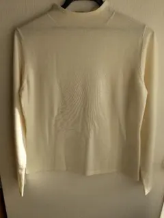 オーク　ATTIRARE アイボリー 長袖 ニット　M