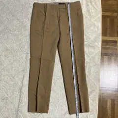 トゥモローランド スラックス