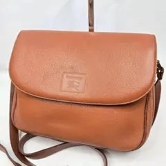 美品 BURBERRY レザーショルダーバッグ ノバチェック ホースロゴ