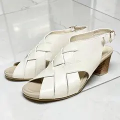 【美品】REGAL 編み込みサンダル バックストラップ 牛革 アイボリー
