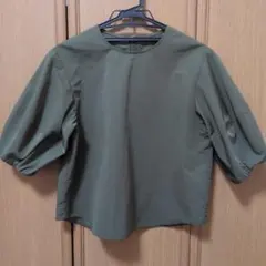 オリーブ色 バルーン袖 シャツ サイズ0