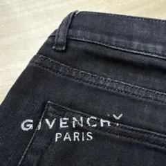 ま*様 【買うつもりのない入札やめてください】VETEMENTS デニムパンツ ま*様 【買うつもりのない入札やめてください】VETEMENTS デニムパンツ