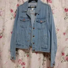 FOREVER 21 ライトブルーデニムジャケット Sサイズのサムネイル