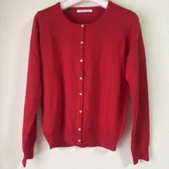 M.doux レッド カーディガン　キラキラボタン