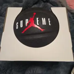 supreme Spalding Washington Basketball - メルカリ