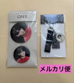 BTS MOS キーリング　BTS MOS ON:E 缶バッジ　ジョングク