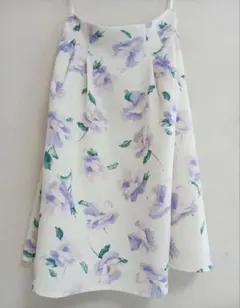 美品　ナチュラルビューティベーシック　スカートＸＳ　春色