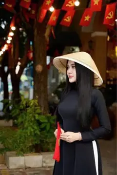 ベトナム民族衣服アオザイ