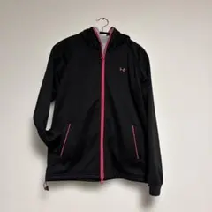 美品Under Armour フルジップフード付きジャケット　ランニング　ジム