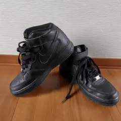 NIKE AIR FORCE 1 MID ブラック