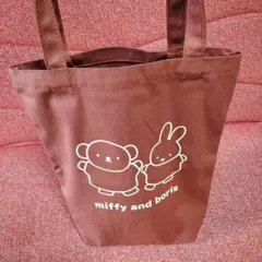 Item thumbnail for item d3ecf134-f94e-4852-8b7e-50fc12584cf6