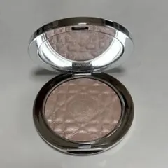 ディオールスキン フォーエヴァー グロウ ルミナイザー03ピンクヘイロー