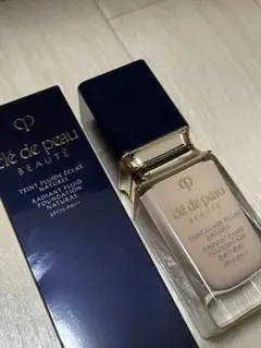 クレ・ド・ポー ボーテ テイントフルイドエクラナチュレル 35ml