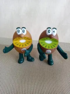 ●　キウイキャラクター フィギュア 2体セット