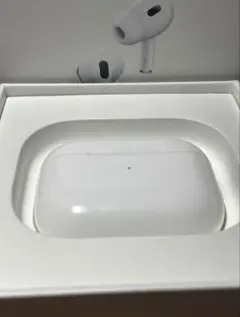 N*S様 AirPods pro 第2世代　ホワイト 充電ケースのみ