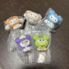 TWICE LOVELYS × サンリオキャラクター